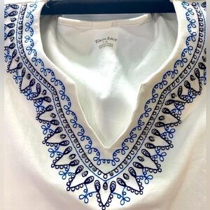 New Gorgeous White Sleeveless Top Blue Embroidery XL V-neck Layering Office Wear